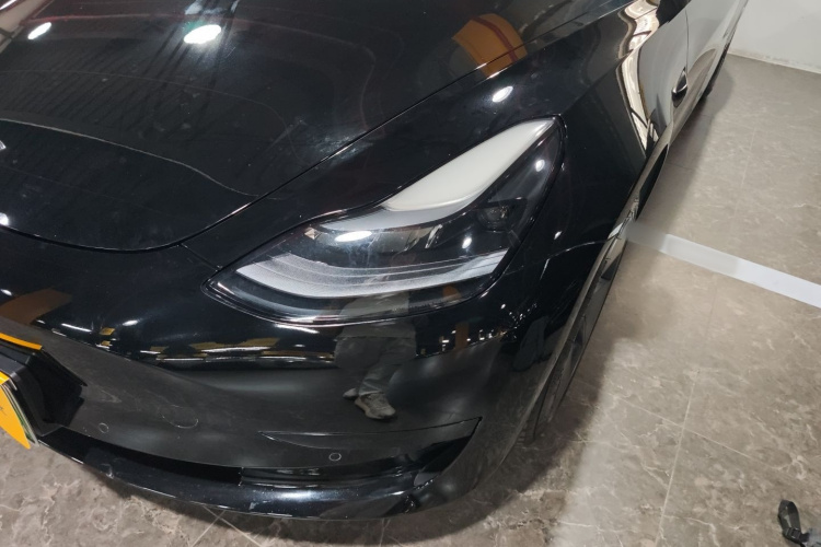 特斯拉 Model 3 2022款 后轮驱动版局部细节36