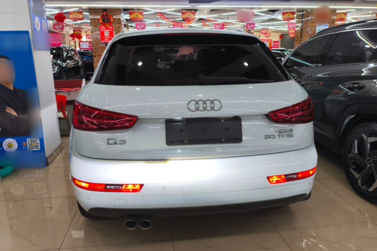 奥迪Q3 2018款 30周年年型 30 TFSI 时尚型车身外观6