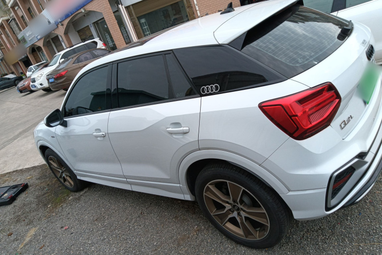 奥迪Q2L 2023款 35TFSI 时尚动感型车身外观4