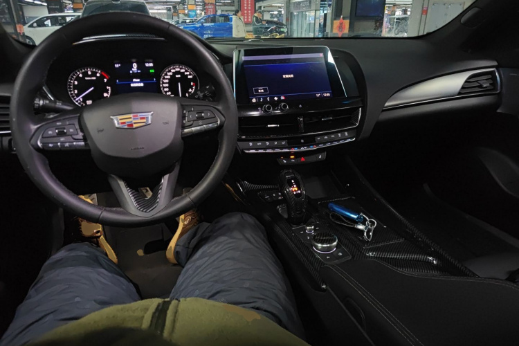 凯迪拉克CT5 2021款 28T 豪华型中控内饰7002