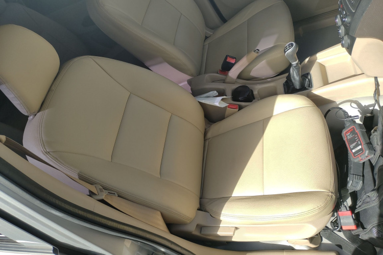 五菱汽车 五菱宏光 2015款 1.5L S1标准国V局部细节41