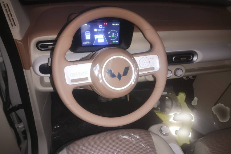 五菱汽车 宏光MINIEV 2024款 第三代 215km 青春版中控内饰13