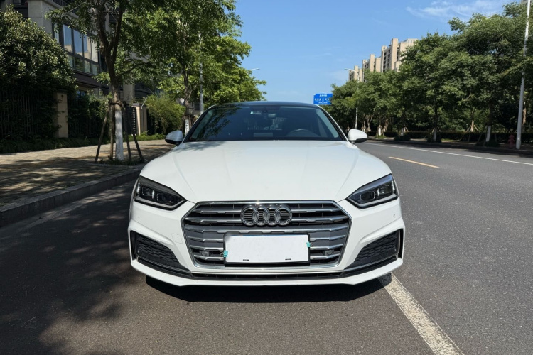 奥迪A5 2019款 Sportback 40 TFSI 时尚型车身外观6001