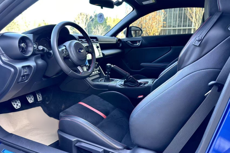 斯巴鲁BRZ 2022款 2.4L 手动版中控内饰7002