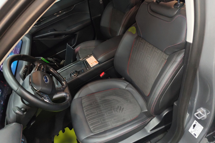 福特 蒙迪欧 2023款 EcoBoost 180 豪华型局部细节19