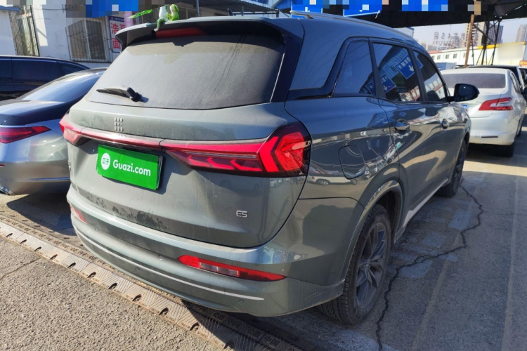 蓝电E5 2023款 1.5L DE-i 100KM畅享型 7座车身外观7