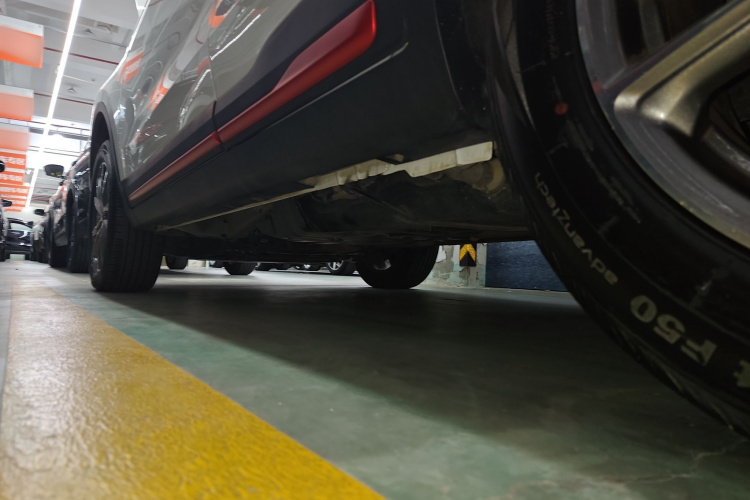 吉利汽车 博越 2021款 1.8TD DCT两驱亚运版局部细节9002