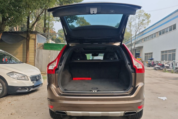 沃尔沃XC60 2015款 T6 AWD 智越版局部细节23