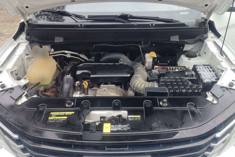 比速汽车 比速T3 2017款 1.3T 手动豪华型机舱底盘24