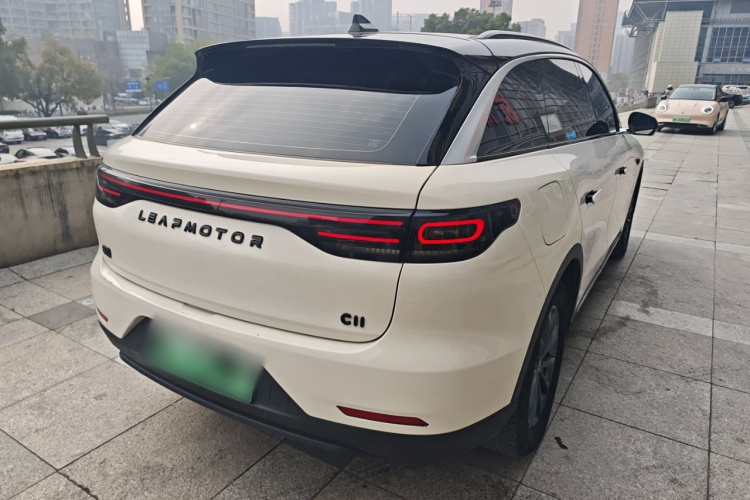 零跑汽车 零跑C11 2023款 增程 300智享版车身外观6005