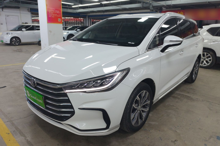 比亚迪 宋MAX 2021款 升级版 1.5T 自动豪华型 7座车身外观1