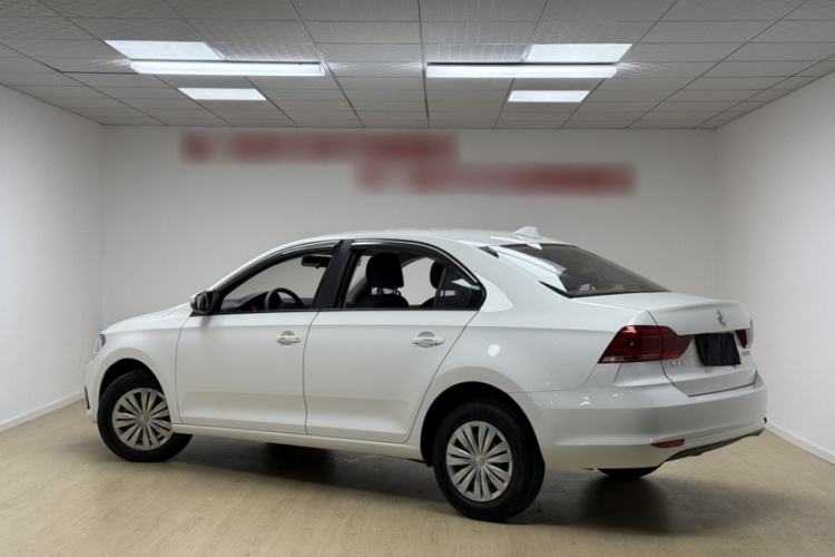 大众 桑塔纳 2019款 1.5L 手动风尚版 国VI车身外观6005