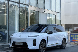 蔚来ES8 2026款 六座行政豪华版