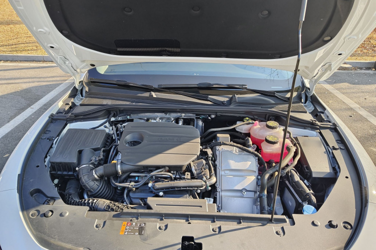 荣威D7 2023款 DMH 125km 超越版局部细节24