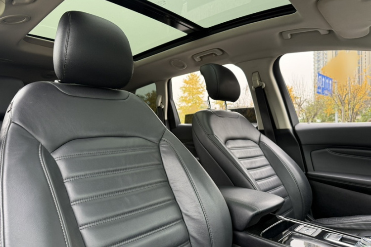 福特 锐界 2020款 EcoBoost 245 两驱豪锐型 7座中控内饰7002