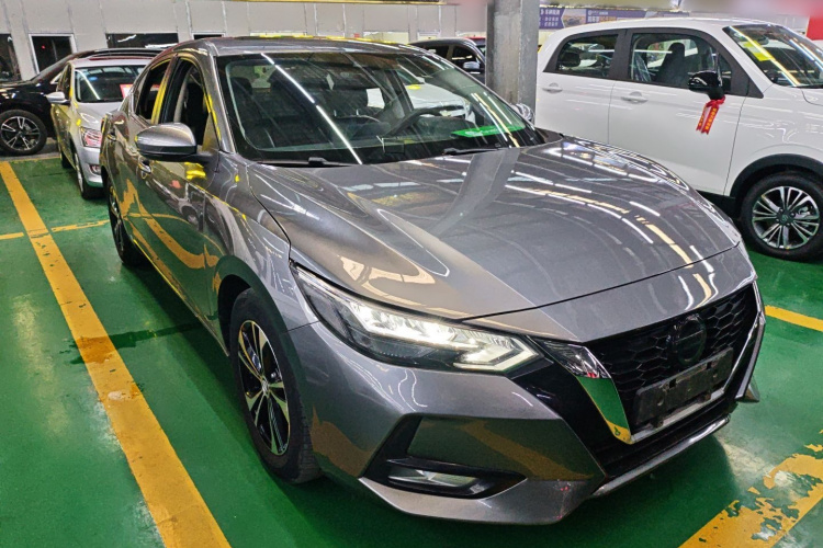 日产 轩逸 2021款 1.6L XL CVT智享版车身外观3