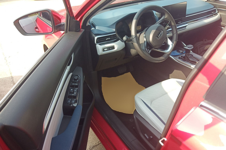 吉利汽车 帝豪 2022款 第4代 1.5L CVT旗舰型中控内饰20