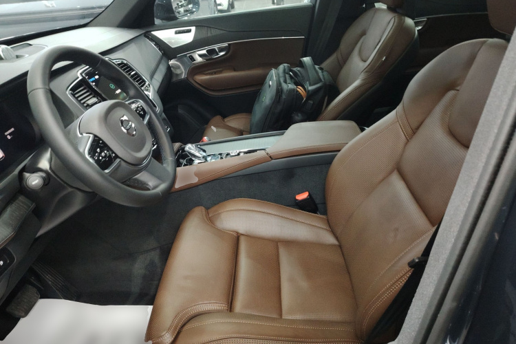 沃尔沃XC90新能源 2025款 T8 智尊豪华版 7座局部细节19