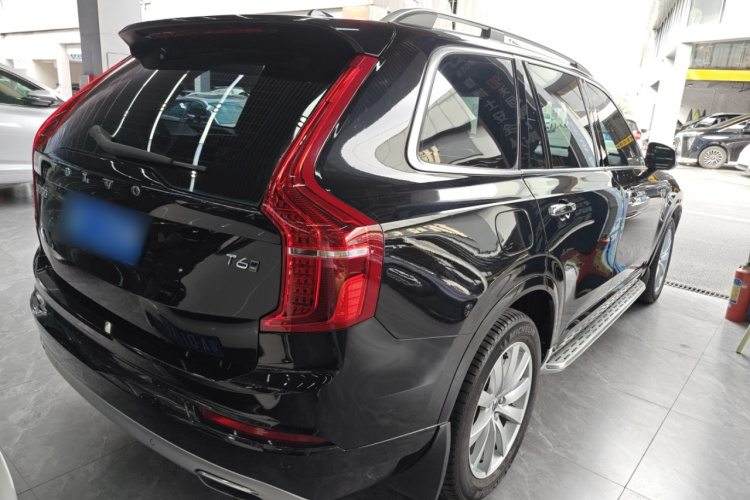 沃尔沃XC90 2017款 T6 智逸版 7座车身外观6005