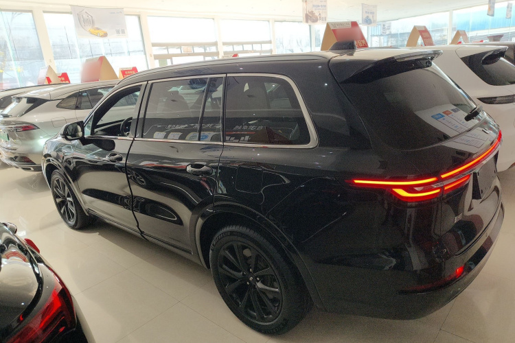 理想汽车 理想ONE 2021款 增程6座版车身外观6003