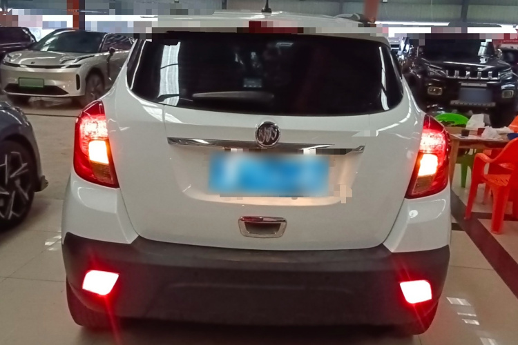 别克 昂科拉 2015款 1.4T 自动两驱都市精英型车身外观6