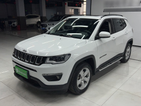 Jeep 指南者 2017款 200T 自动家享版