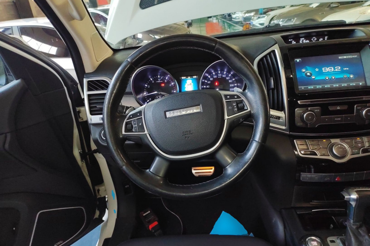 哈弗H9 2016款 2.0T 四驱豪华型 7座中控内饰13