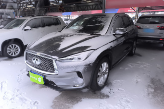 英菲尼迪QX50 2018款 2.0T 四驱菁英版