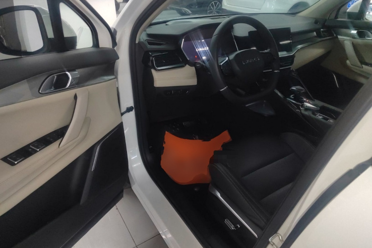 领克06 EM-P 2022款 PHEV 84KM续航版 Pro中控内饰7003