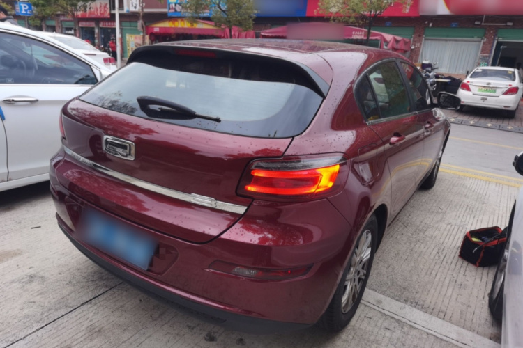 观致3 2016款 两厢 1.6L 自动致悦型车身外观7