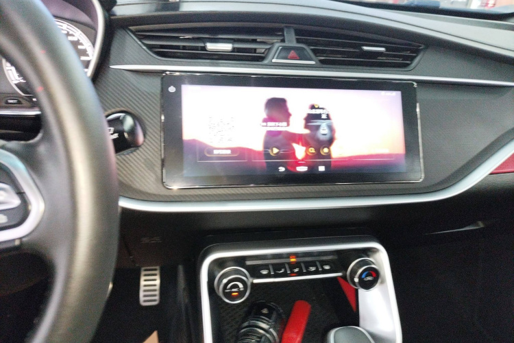 吉利汽车 缤瑞 2021款 1.4T CVT F-运动版局部细节16