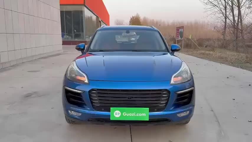 众泰SR9 2017款 2.0T 自动极致之心版实拍1