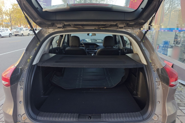 猎豹汽车 猎豹CS10 2015款 2.0T 手动卓越型机舱底盘23