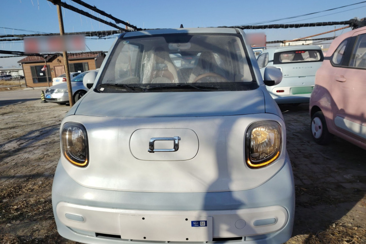 奔腾小马 2026款 222km 萌趣马 Plus车身外观2