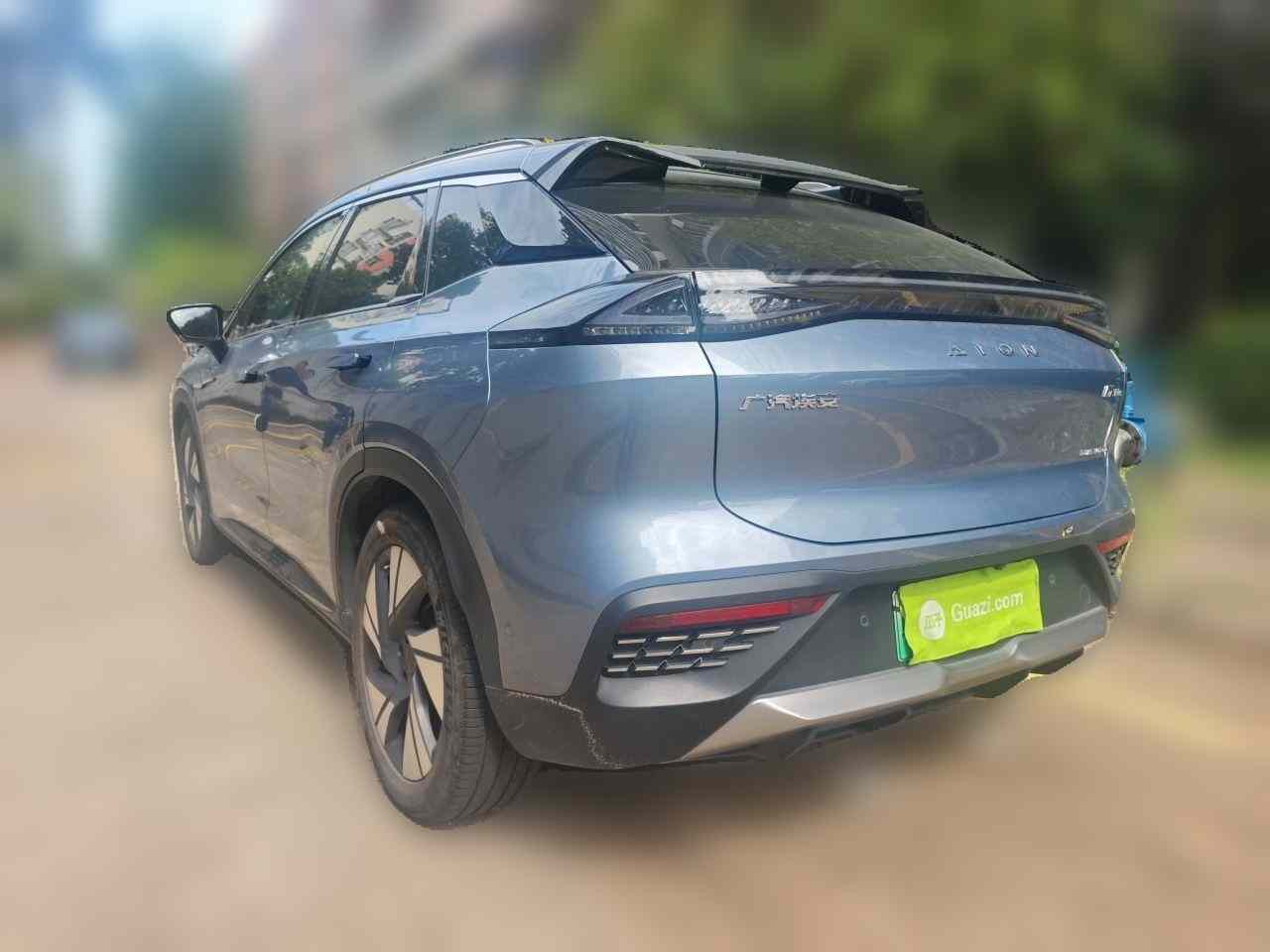 埃安 AION LX 2022款 Plus 80D 旗舰版(3)