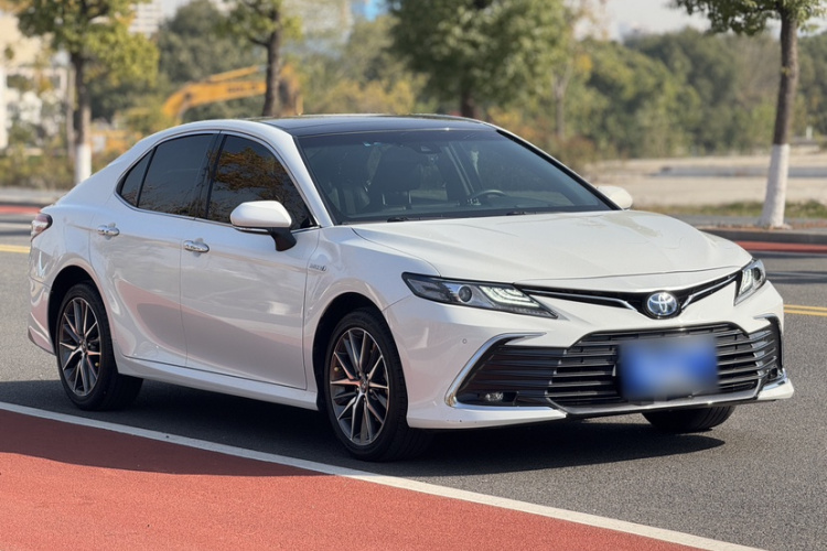 丰田 凯美瑞 2021款 双擎 2.5HG 豪华版车身外观6005