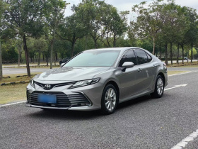 丰田 凯美瑞 2021款 2.0G 豪华版