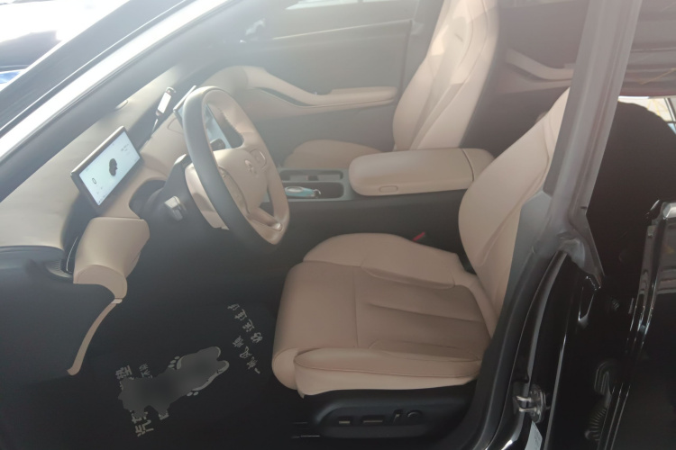 蔚来ET5 2022款 75kWh中控内饰19