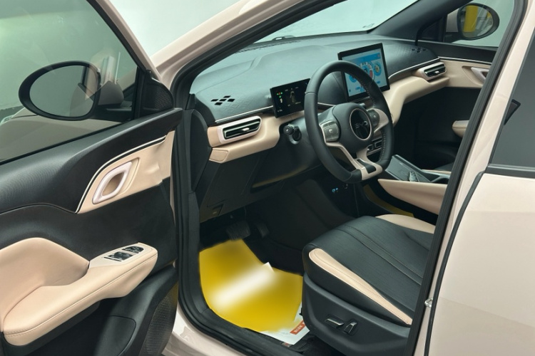 比亚迪 海鸥 2025款 305km 自由版中控内饰7005