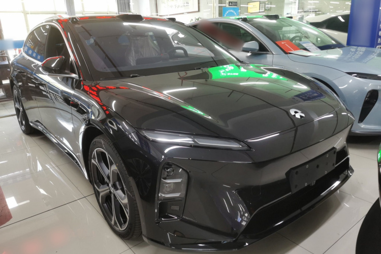 蔚来ET5T 2025款 100kWh Touring车身外观3