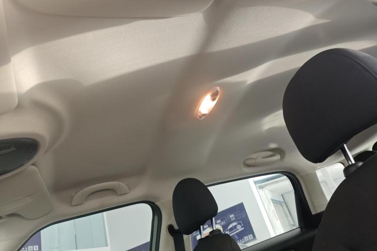 MINI Countryman 2014款 1.6L ONE中控内饰22