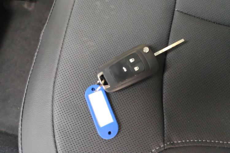 别克 英朗 2021款 改款 典范 1.5L 自动精英型中控内饰11