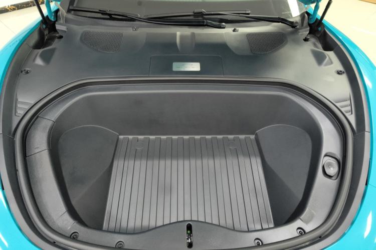 小米汽车 小米SU7 2024款 四驱超长续航高阶智驾Max版机舱底盘24