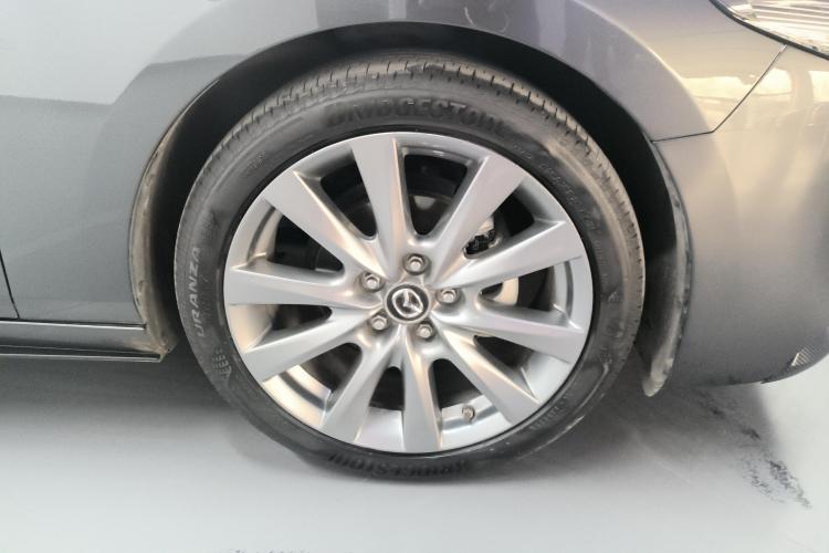 马自达3 昂克赛拉 2023款 2.0L 自动质耀版车身外观10