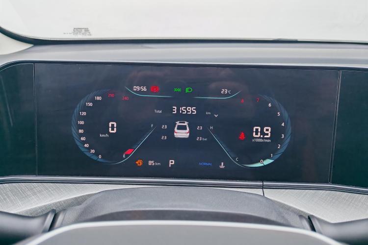 长安 逸动 2023款 畅享版 PLUS 蓝鲸NE 1.4T GDI DCT尊贵版中控内饰14