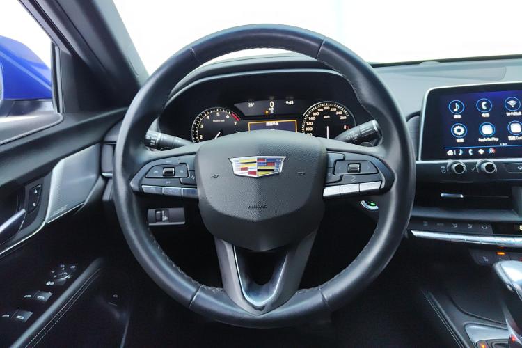 凯迪拉克CT4 2021款 28T 豪华型中控内饰13