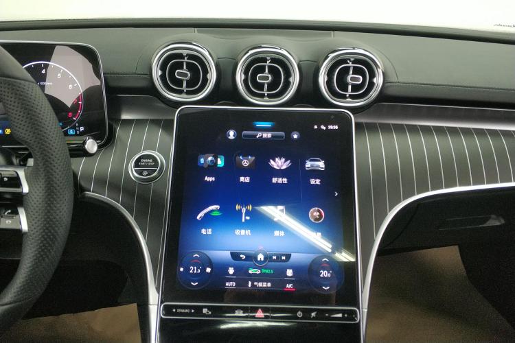 奔驰C级 2022款 改款 C 200 L 运动版中控内饰16
