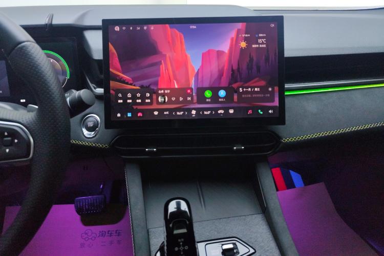 领克03 2023款 1.5TD DCT劲Plus中控内饰16