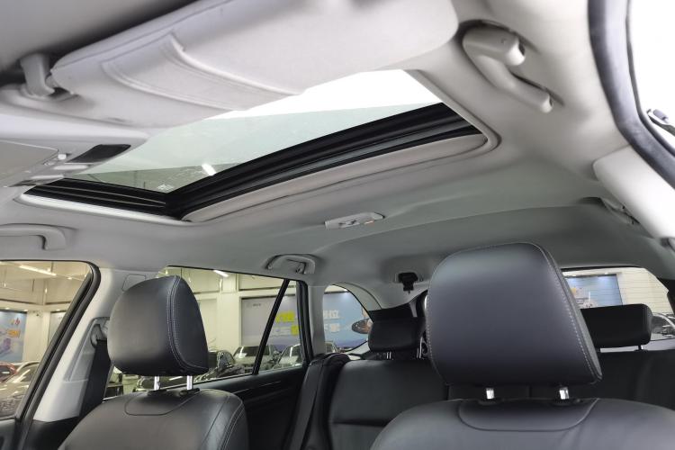 斯巴鲁 傲虎 2017款 2.5i 运动导航版 EyeSight中控内饰22