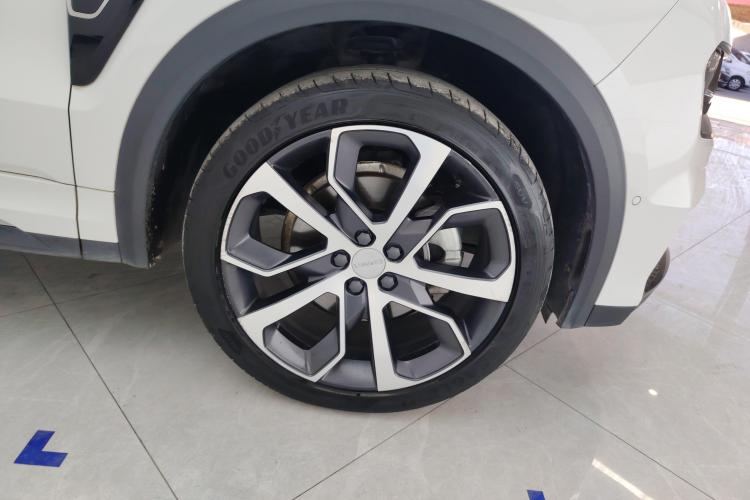 领克05 2020款 2.0TD 四驱劲Halo车身外观10